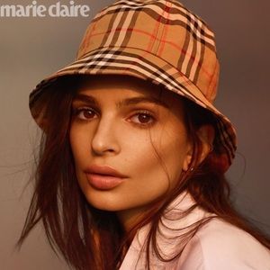 👒🌺🐝Burberry’s Autumn Spring Summer hat🐝🌺👒🧑‍🌾